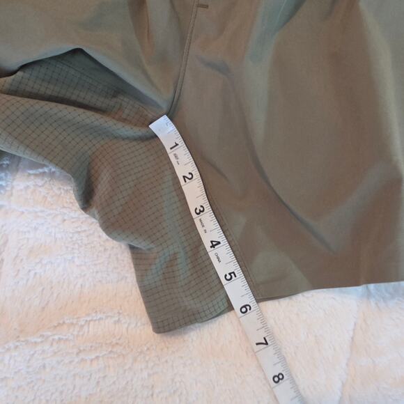 Abercrombie & Fitch, YPB motion Tek Training Shorts, Green, sz XL men's Lined - Picture 8 of 10